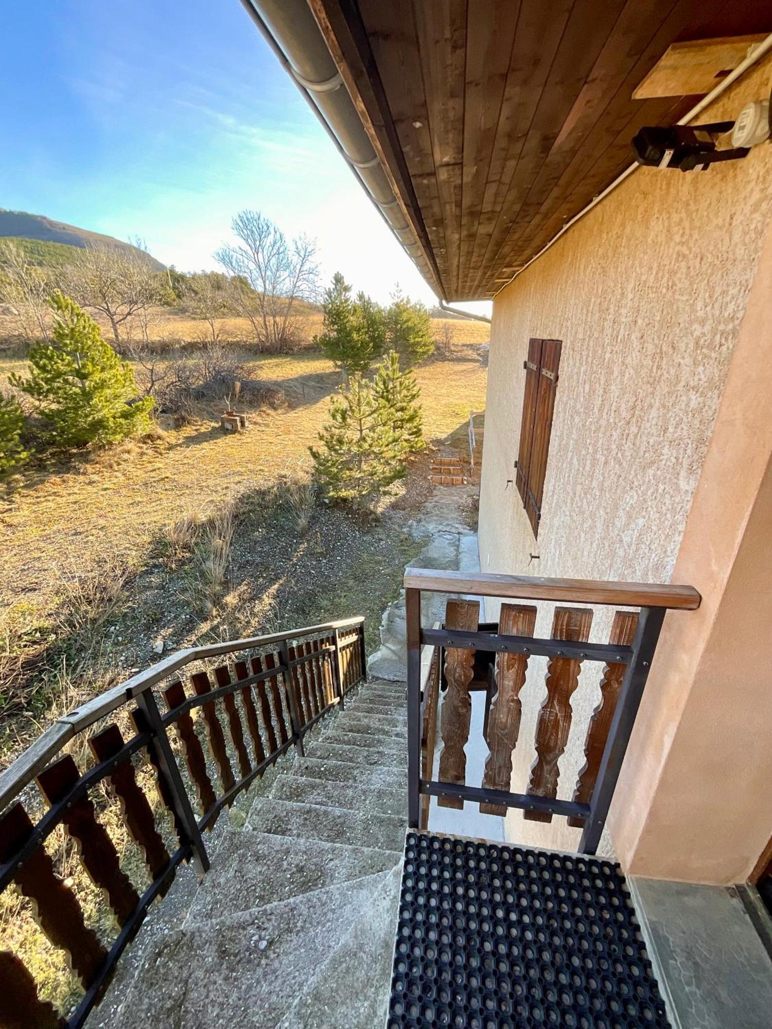 Le Sanctuaire Des Cimes Etoilees Apartamento La Roche-des-Arnauds Exterior foto